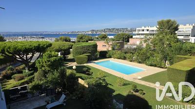 Appartement - 82 m² - 3 pièces