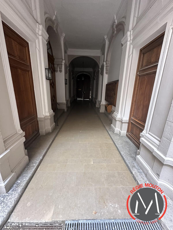 Parking / Garage - 8 m²