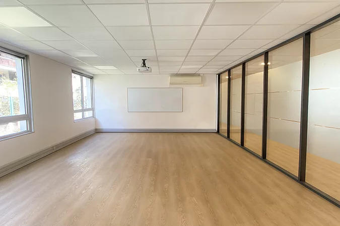 Bureau - 1 095 m²