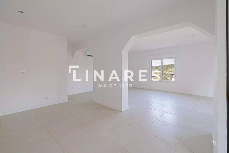 Appartement - 114 m² - 4 pièces