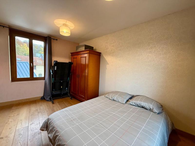 Maison - 200 m² - 8 pièces