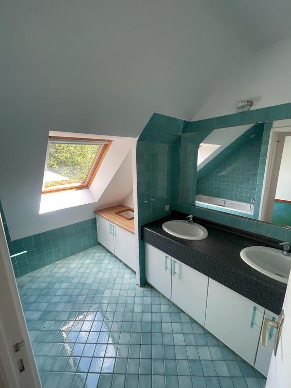 Maison - 144 m² - 6 pièces