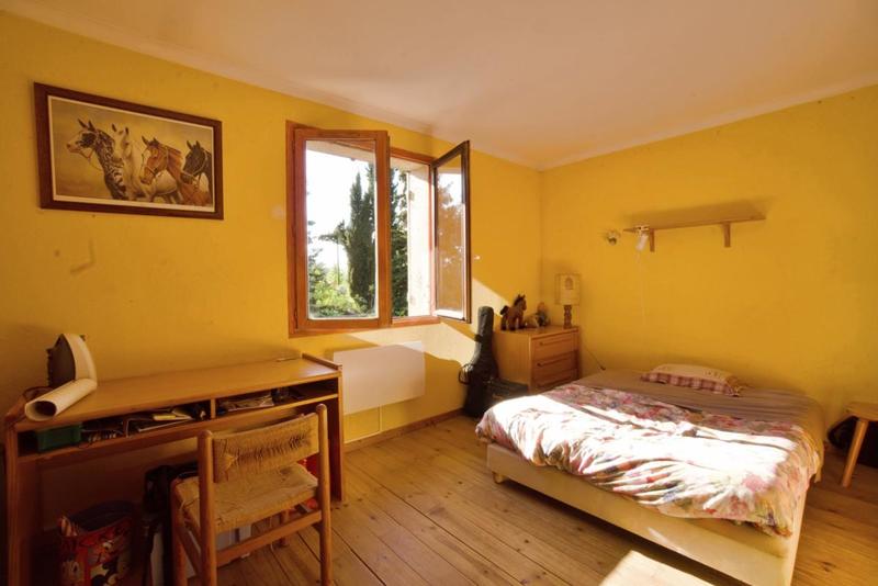 Maison - 121 m² - 5 pièces