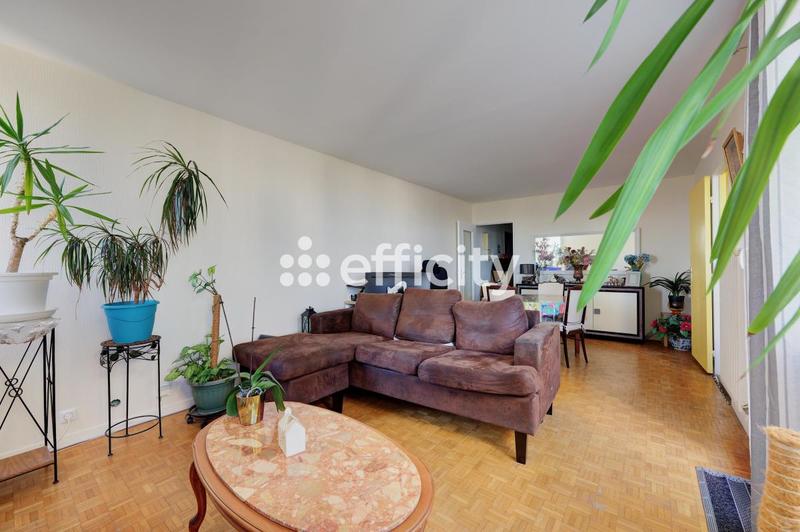 Appartement ancien - 68 m² - 3 pièces