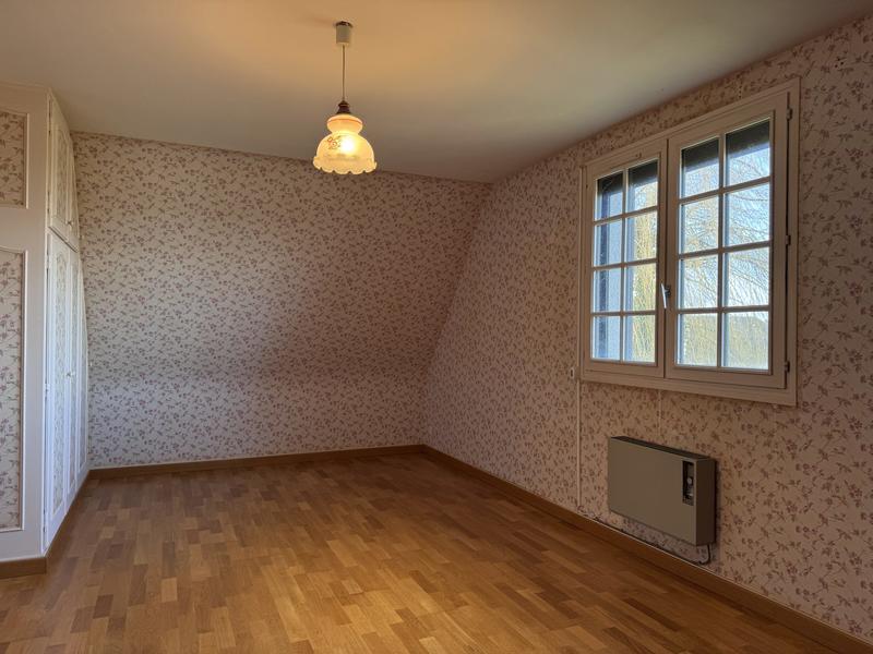 Maison traditionnelle - 160 m² - 5 pièces