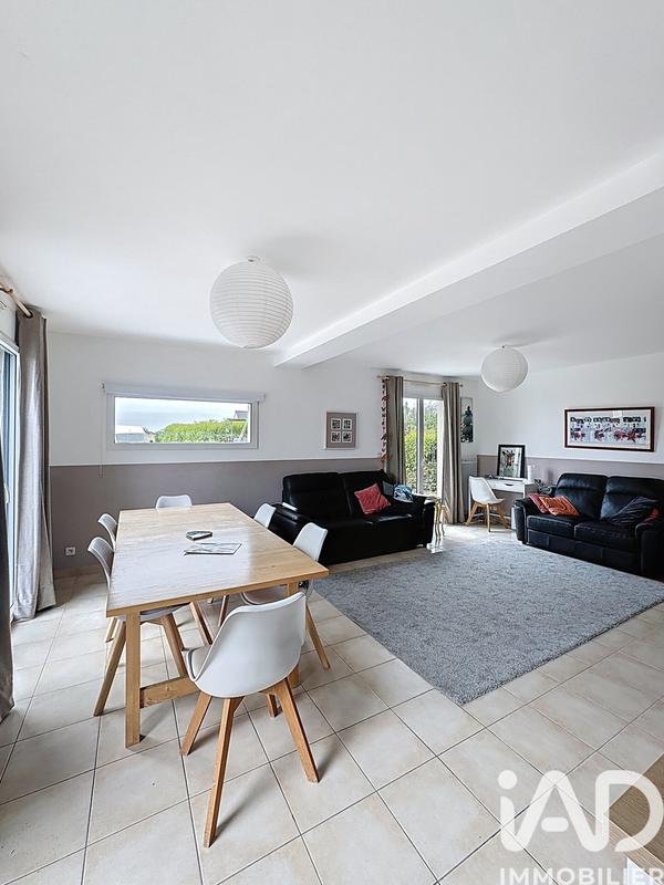 Maison - 87 m² - 5 pièces