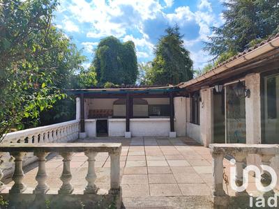 Maison - 137 m² - 5 pièces