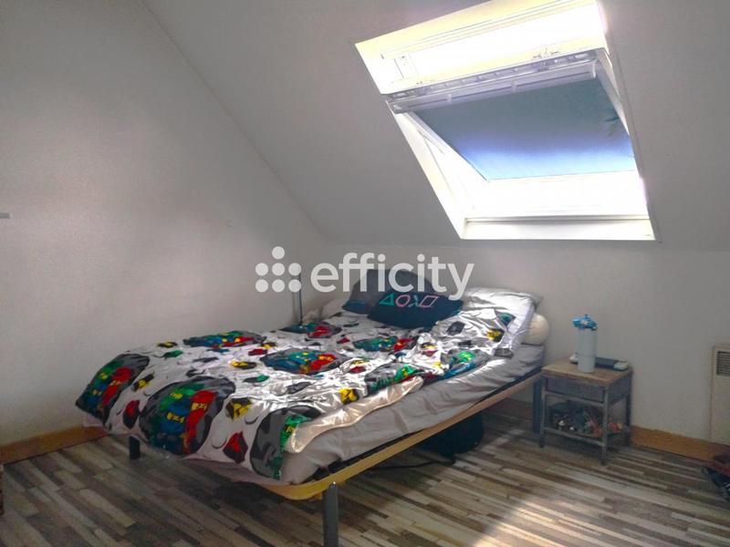 Maison - 93 m² - 5 pièces