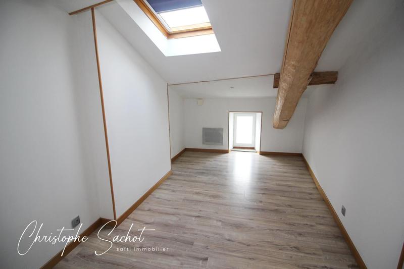 Maison - 63 m² - 4 pièces
