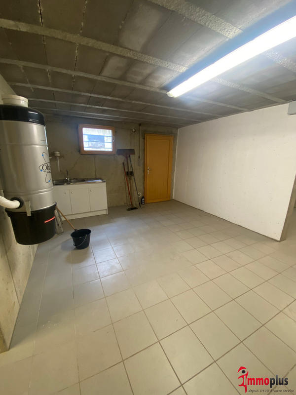 Maison - 138 m² - 7 pièces