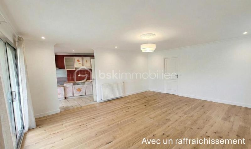 Appartement - 90 m² - 3 pièces