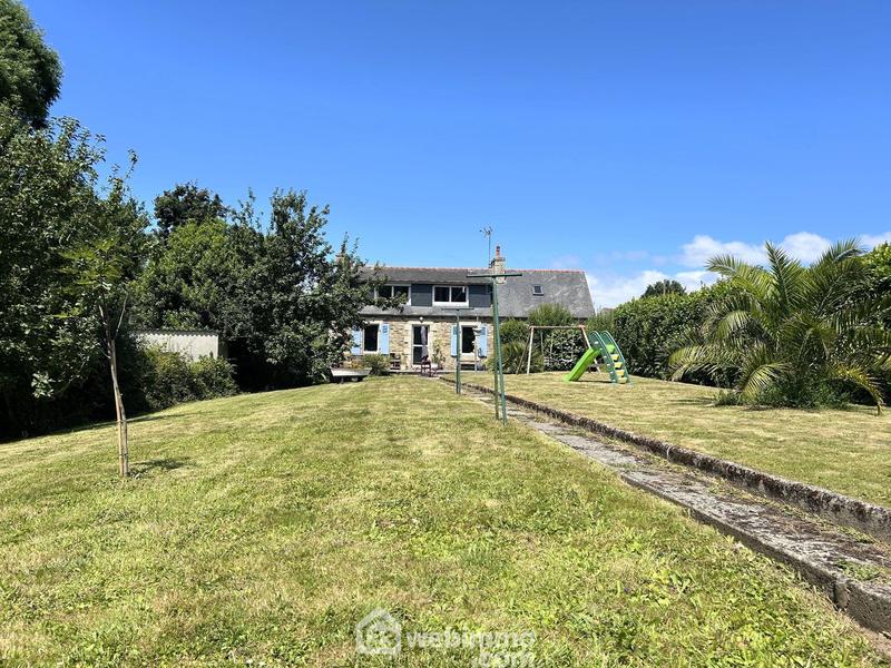 Maison - 120 m² - 4 pièces