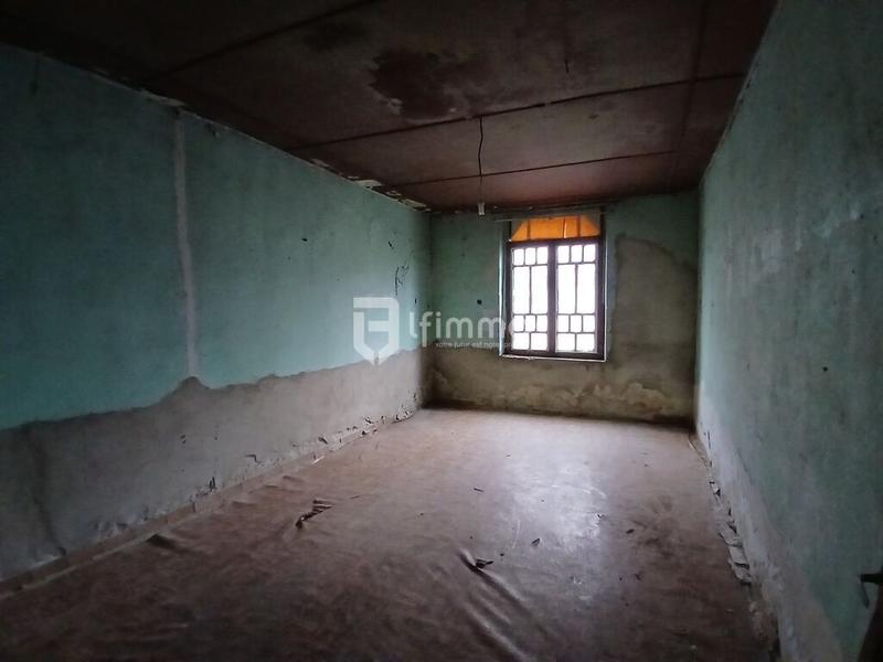 Maison - 94 m² - 4 pièces