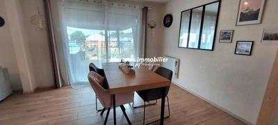 Maison - 101 m² - 6 pièces