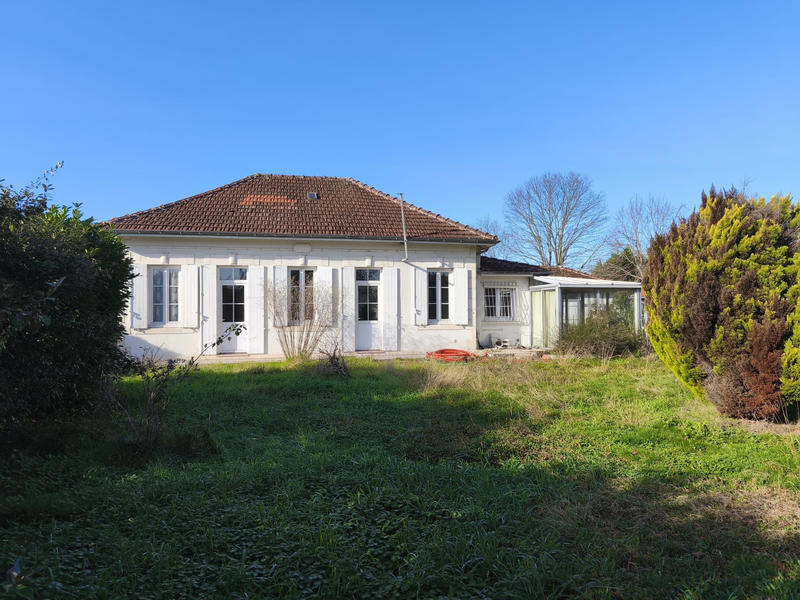 Maison - 110 m² - 4 pièces