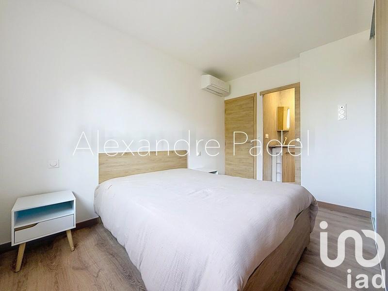 Appartement - 93 m² - 5 pièces