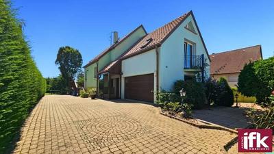 Maison - 145 m² - 6 pièces