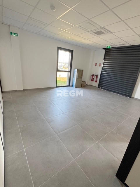 Local commercial - 960 m²
