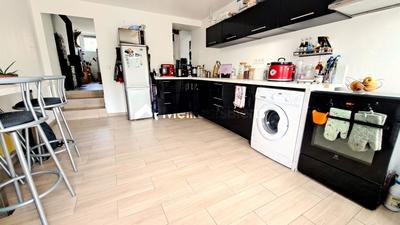 Maison - 89 m² - 4 pièces