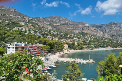 Appartement - 111 m² - 4 pièces