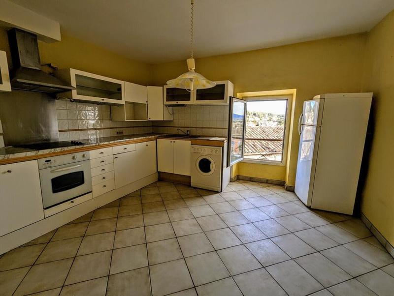 Remise - 110 m² - 4 pièces