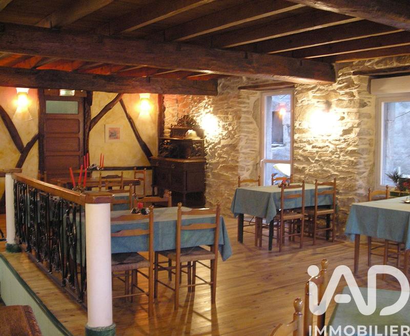 Maison - 225 m² - 5 pièces