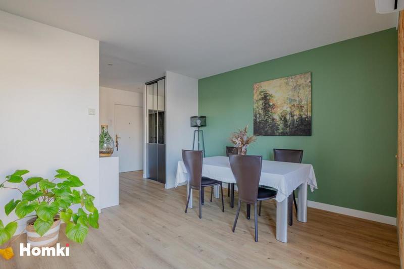 Appartement - 80 m² - 3 pièces