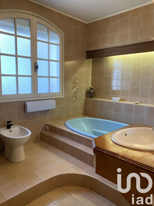 Maison - 160 m² - 5 pièces