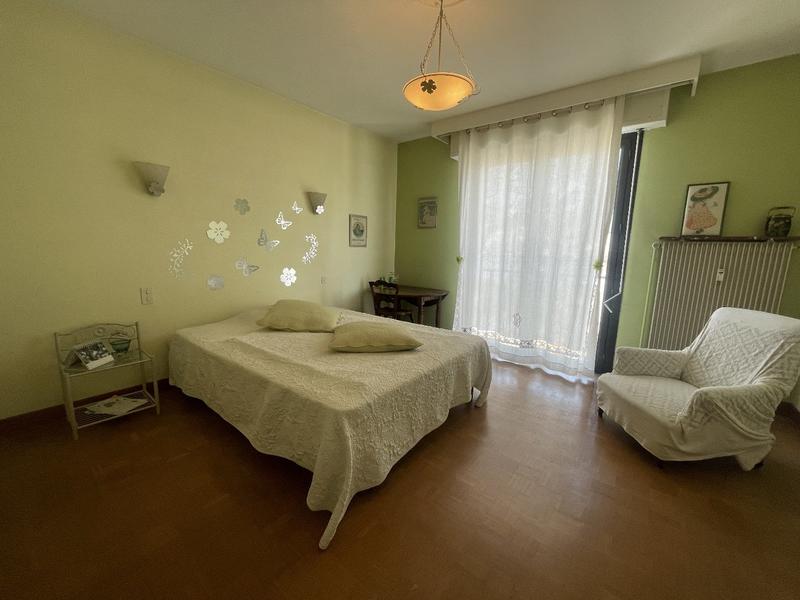 Appartement - 110 m² - 4 pièces