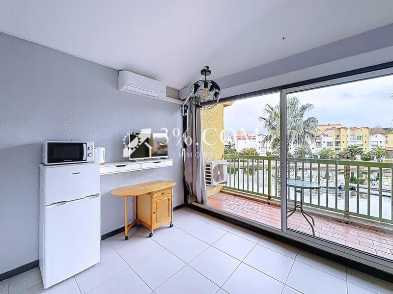 Studio - 21 m² - 1 pièce