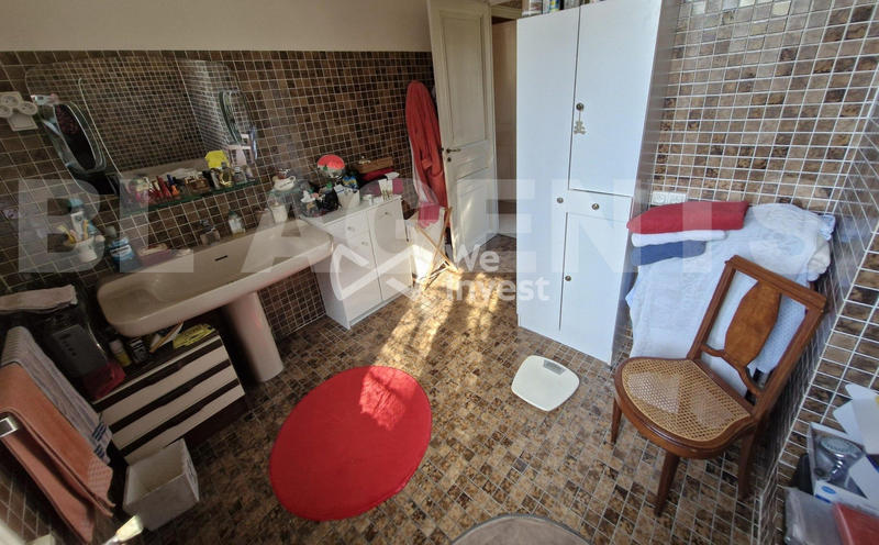 Maison - 178 m² - 7 pièces