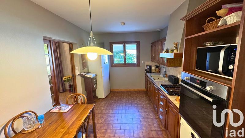 Maison - 94 m² - 6 pièces