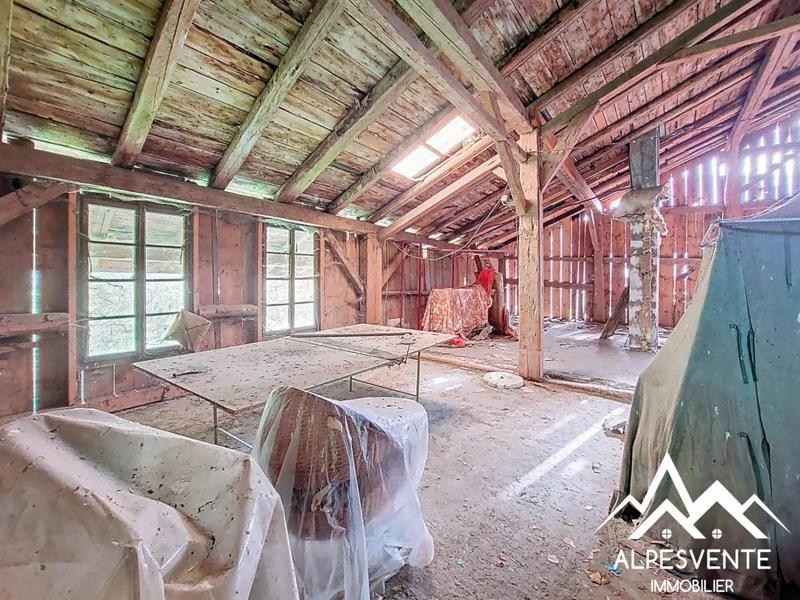 Ferme - 93 m² - 8 pièces