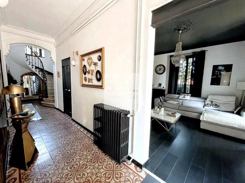 Maison de maîtres - 182 m² - 6 pièces