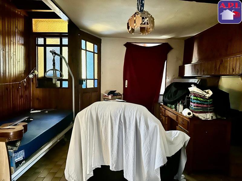 Maison - 100 m² - 8 pièces