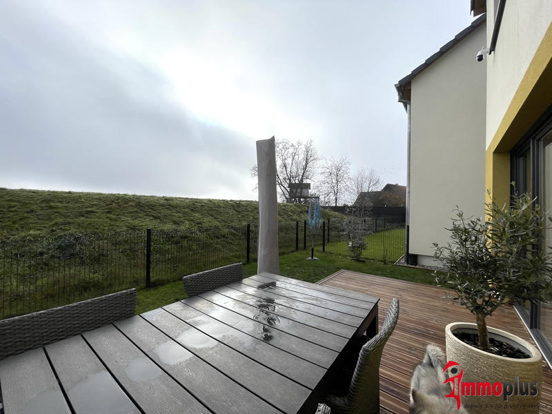 Maison - 80 m² - 4 pièces