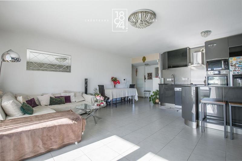 Appartement - 67 m² - 3 pièces