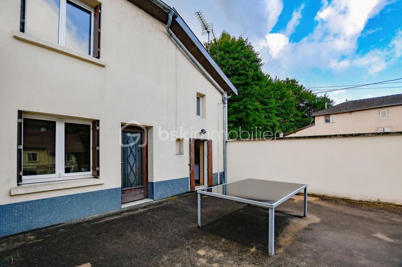 Maison de ville - 93 m² - 5 pièces