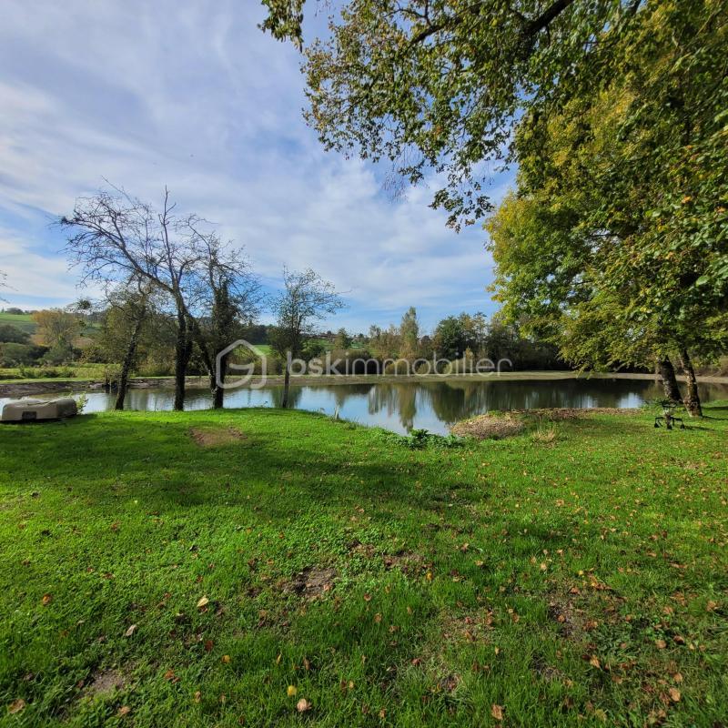 Propriété - 141 m² - 5 pièces