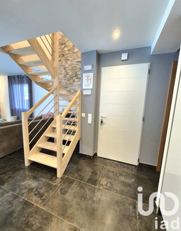 Maison - 115 m² - 5 pièces