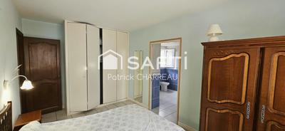 Maison - 236 m² - 11 pièces