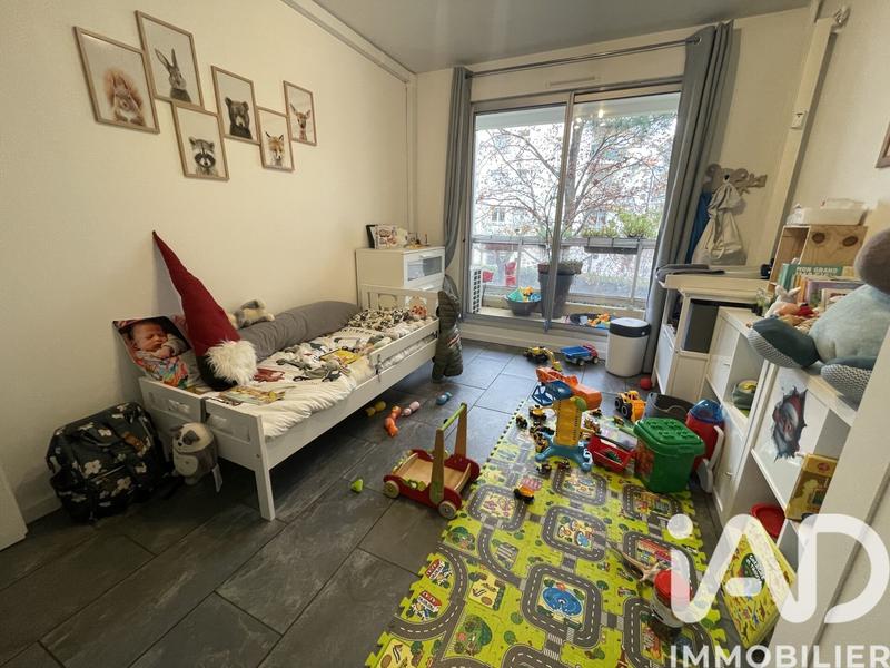 Appartement - 95 m² - 4 pièces