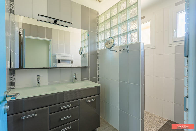 Maison - 110 m² - 3 pièces