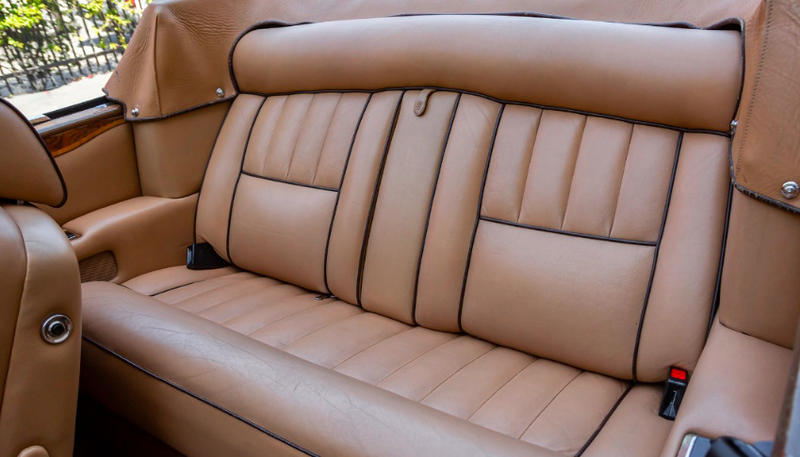 Rolls-Royce Corniche Cabriolet