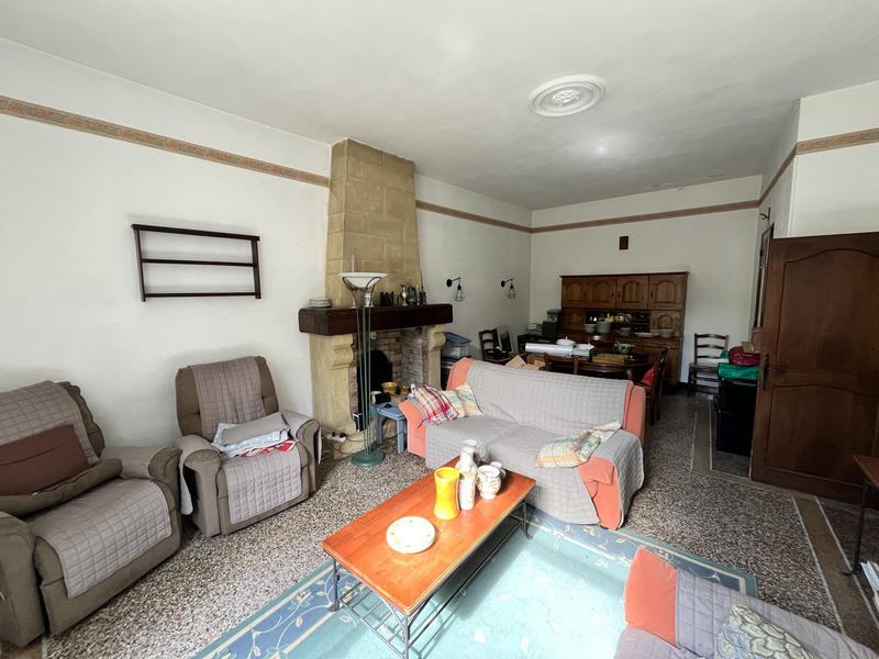 Maison de village - 213 m² - 8 pièces