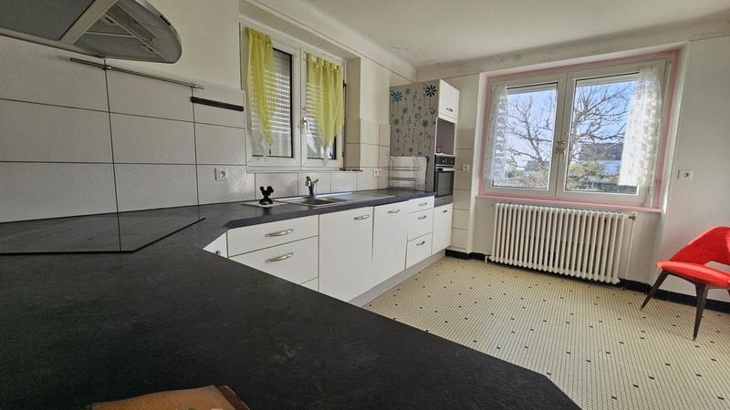 Maison - 100 m² - 6 pièces