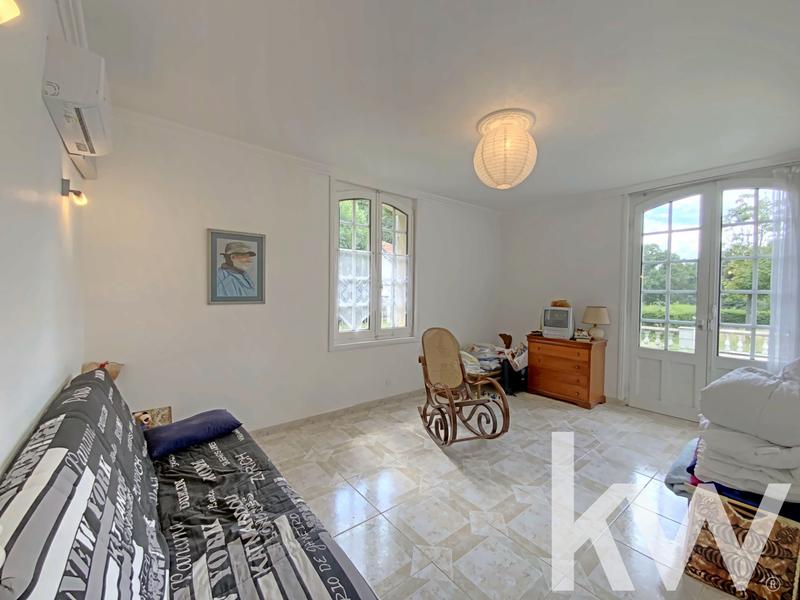 Manoir - 172 m² - 11 pièces