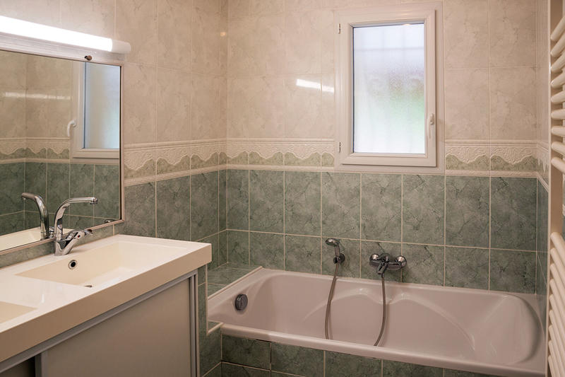 Maison - 150 m² - 8 pièces