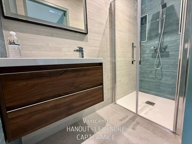 Maison - 137 m² - 6 pièces