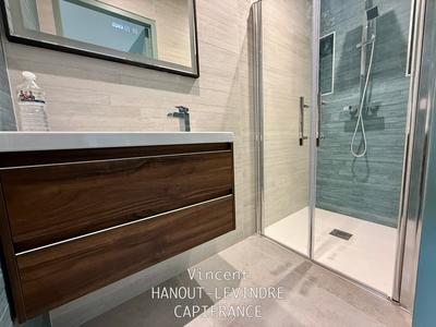 Maison - 137 m² - 6 pièces